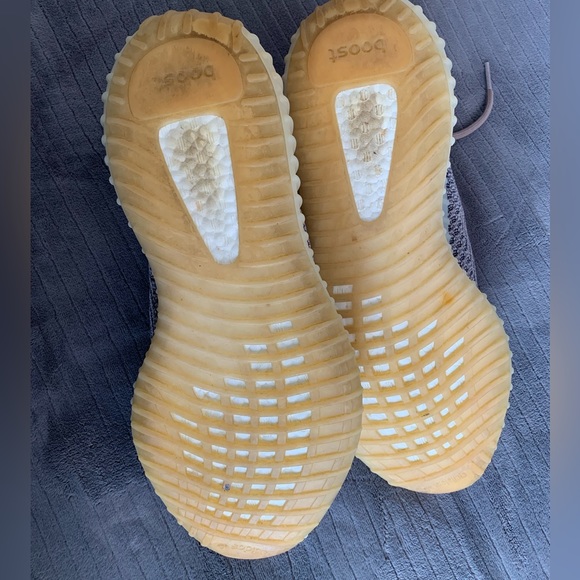 Adidas Yeezy Boost 350 V2 - Cream and Gray